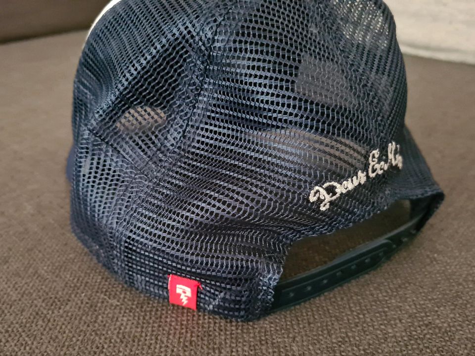 Deus Ex Machina Snapback Cap "Peak Trucker" Neuwertig blau in München