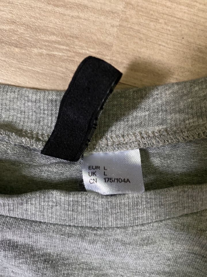 Pullover von H&M Größe L in Miesbach