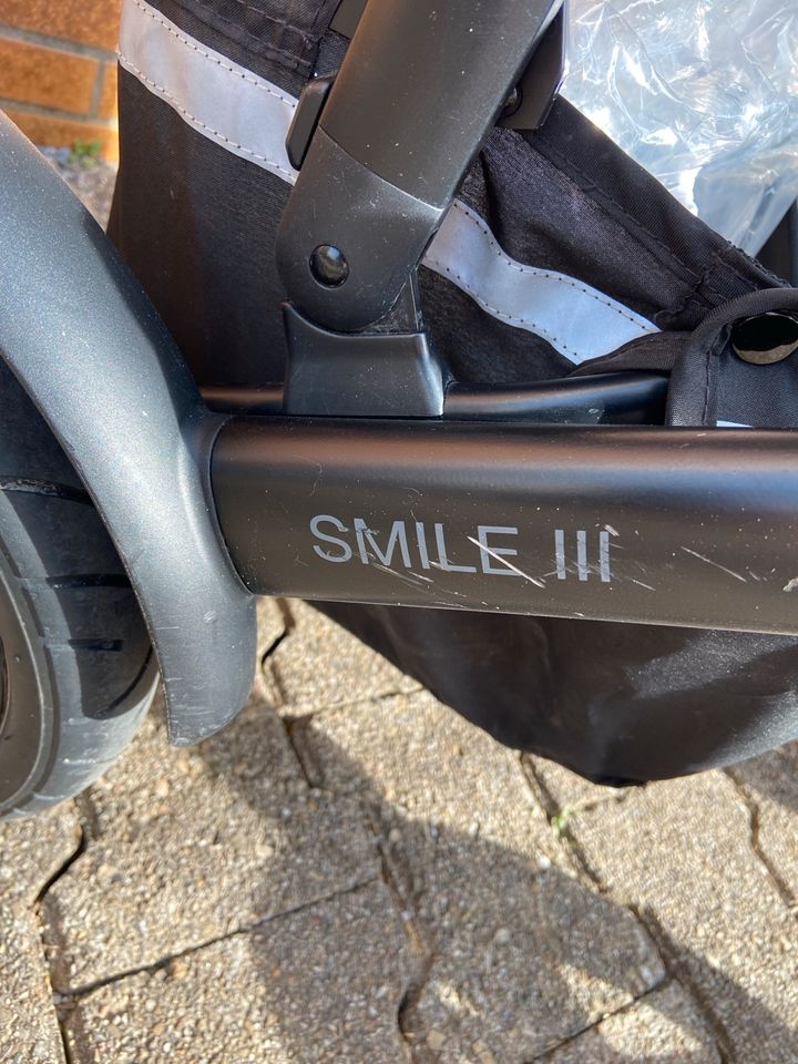 Britax Römer Smile 3 Smile III Set Kombikinderwagen in Bad Rappenau
