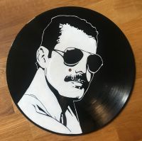 Freddie Mercury handbemalte Schallplatte Vinyl Niedersachsen - Northeim Vorschau