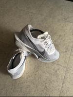 Nike Vaporfly 3 45 - nur einen Halbmarathon getragen Sachsen-Anhalt - Lutherstadt Wittenberg Vorschau