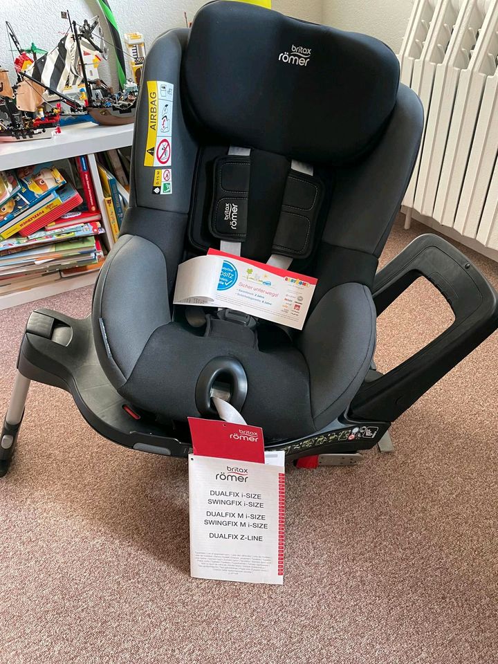 Britax Römer Reboarder Dualfix M i-Size Autositz Kindersitz in Wurzen