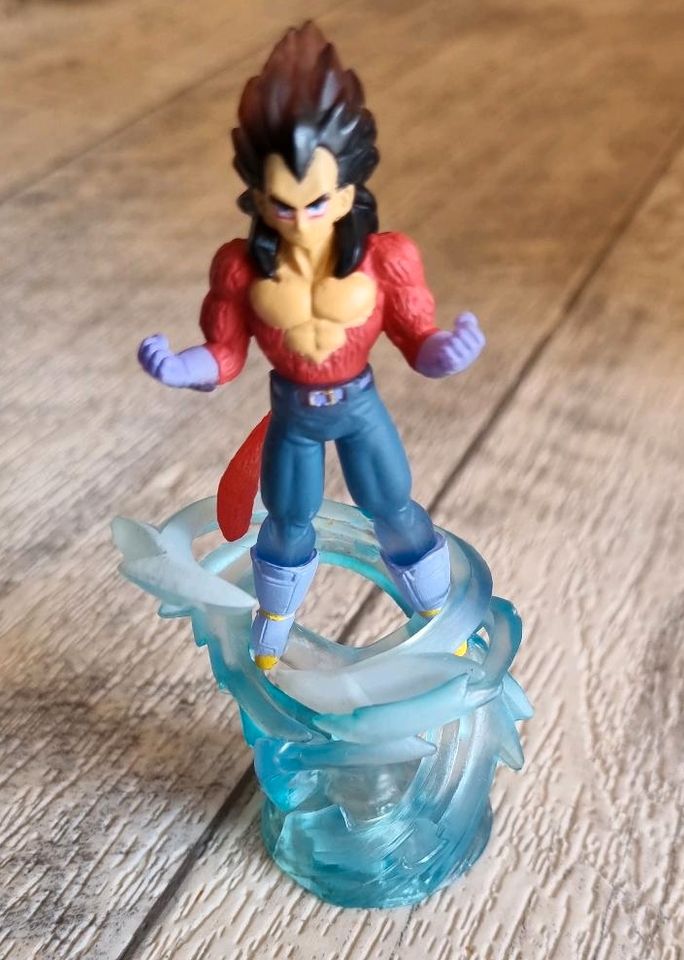 Dragonball Figuren Son Goku Freezer Trunks Shenlong C 18 Mr Satan in Berlin