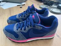Nike Sneaker 35 blau - pink Baden-Württemberg - Rudersberg Vorschau
