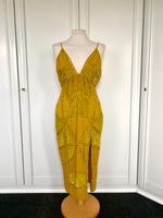Asos Design Midi-Bleistiftkleid Gr. S 36 Gelb Pailletten Schlitz Niedersachsen - Apen Vorschau
