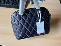 Tommy Hilfiger Handtasche Damen Niedersachsen - Varel Vorschau
