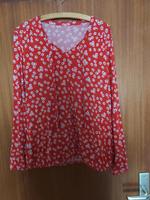 TCM Langarm Shirt Gr. 44 rot m. Blumen Niedersachsen - Seesen Vorschau