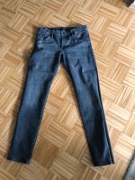 Gebr. graue Jeans von Jack & Jones 33/34 slim/Glenn Niedersachsen - Hann. Münden Vorschau