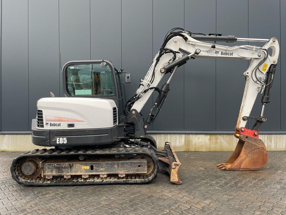 Raupenbagger Bobcat E85 in Südlohn