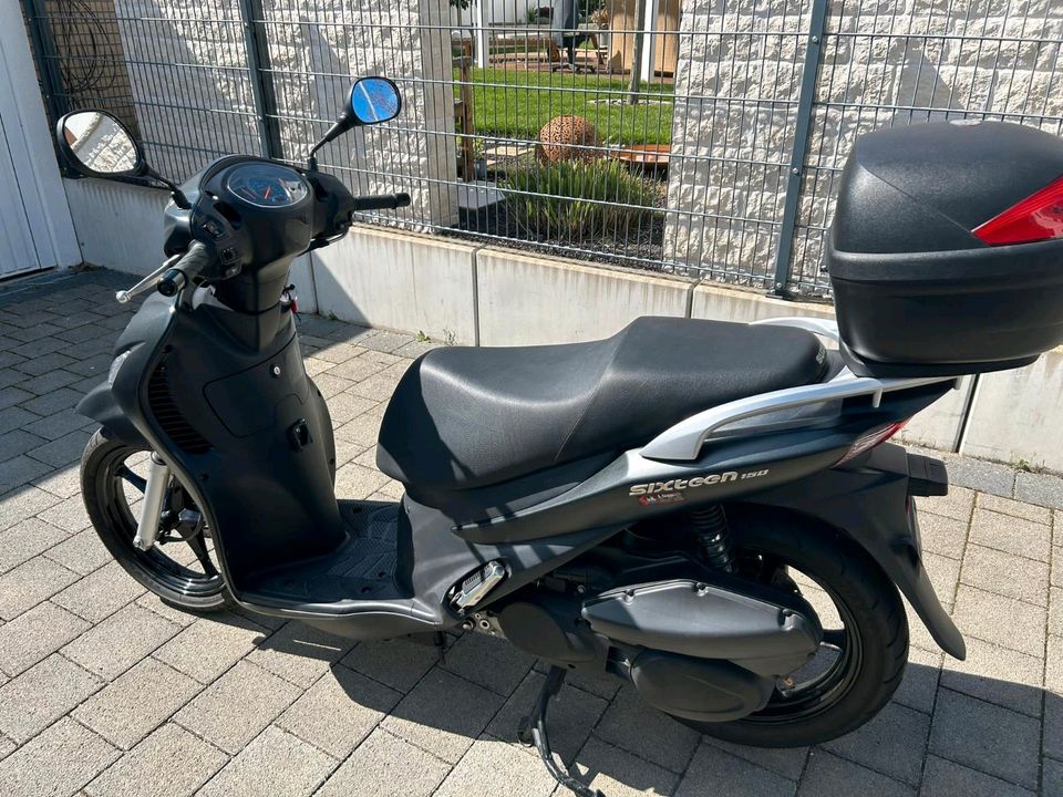 Roller Suzuki 150 ccm topcas in Laupheim