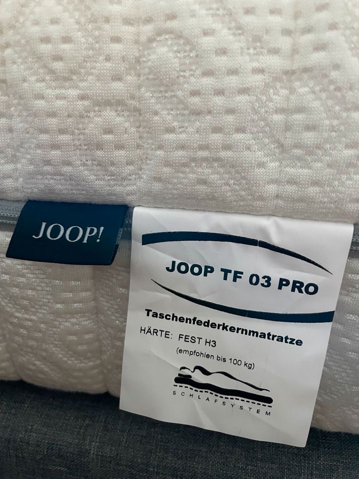 Feste federkern Matratze von Joop! in München