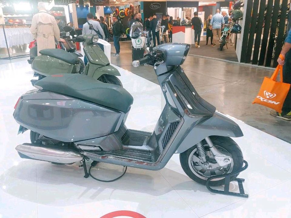 Lambretta X300SR / X300 ab KW 22 verfügbar in München