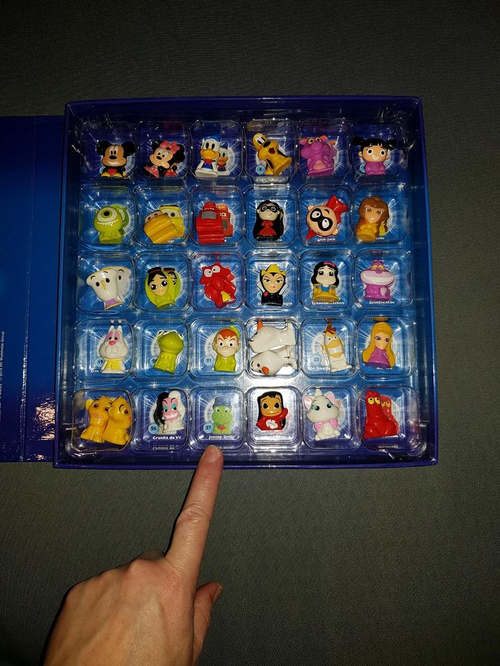 Disney wikkeez Box Sammelbox Sammelfiguren in Höpfingen