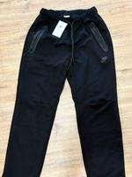Bereite Nike tech Hose Duisburg - Hamborn Vorschau