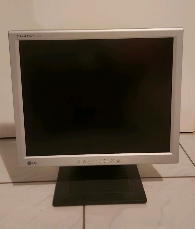 LG Flatrob L1811S Monitor in Stuttgart