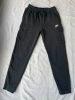 Nike Cargo Jogginghose 158-170 Brandenburg - Teltow Vorschau