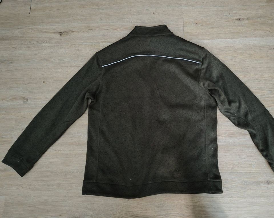 Österreichisches Bundesheer Fleecejacke - dunkelgrün Gr. XXL neu in Koblenz