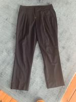 Strenesse Hose Bundfaltenhose Anzughose schwarz Größe 40 Berlin - Friedenau Vorschau