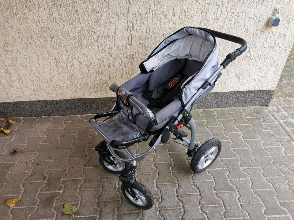 Kombi Kinderwagen in Bismark (Altmark)