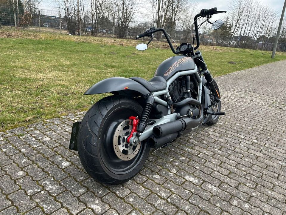 Harley-Davidson V-Rod VR 1 Custom in Neumünster