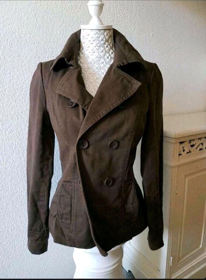 Amisu Damen Jacke braun NEU Gr. 32 34 XXS XS in Emmendingen