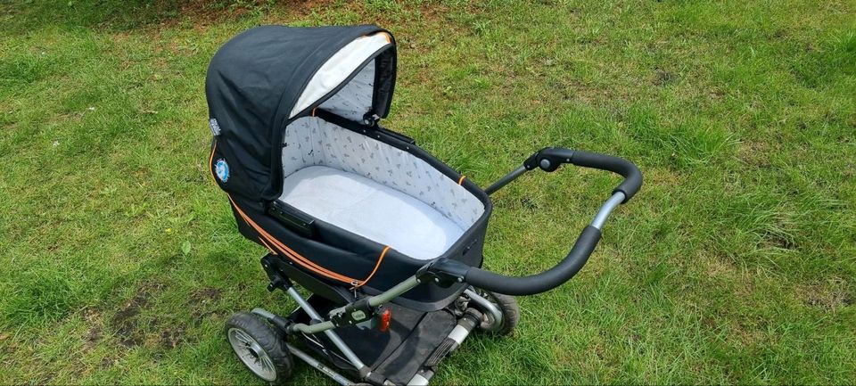 Emmaljunga Kinderwagen-Kombination in Beverstedt