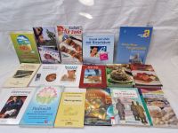 17 Bücher, Ratgeber Gesundheit, Alternativmedizin,  Konvolut Baden-Württemberg - Böblingen Vorschau