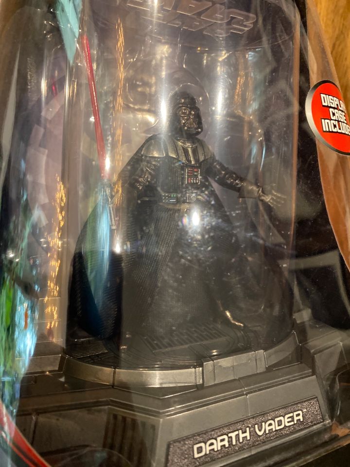 Star Wars Hasbro Darth Vader Titanium Die Cast in Recklinghausen