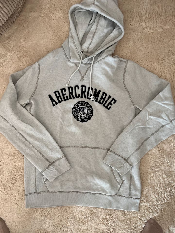 Hoodie Sweater Pullover Grau Abercrombie & Fitch M Kapuzenpulli in Feldkirchen-Westerham