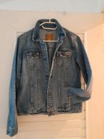 Hollister Jeansjacke Jeans Jacke Gr M zu Sneaker Rock Harburg - Hamburg Sinstorf Vorschau