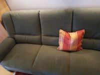 Schöne Couch zu verschenken Hessen - Petersberg Vorschau