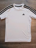 T-Shirt adidas Gr. 140 Baden-Württemberg - Freiburg im Breisgau Vorschau