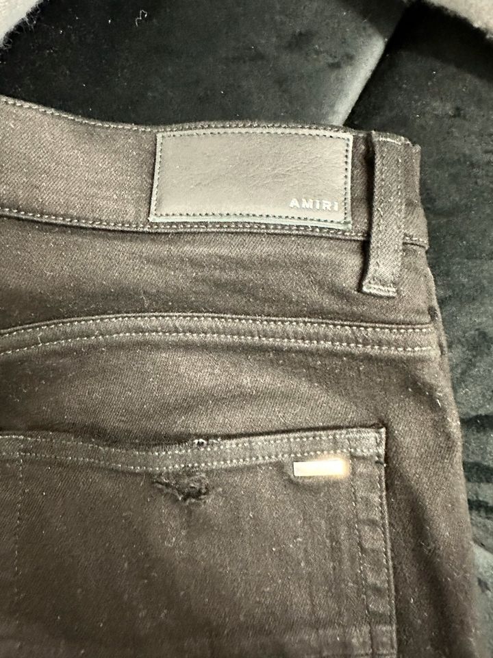 Amiri Jeans Größe 50/34 in Berlin