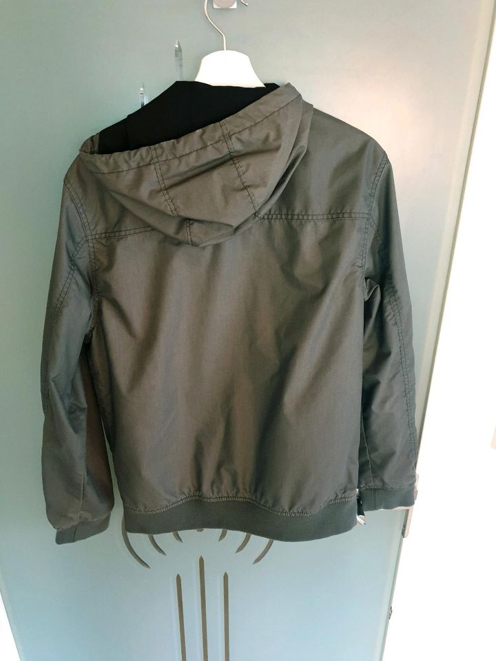 Jacke, Blouson, Sommerjacke in Melle