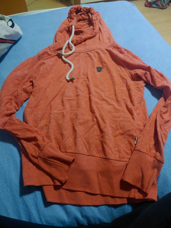 Naketano Pullover XL 42 Pulli Oberteil in Quedlinburg