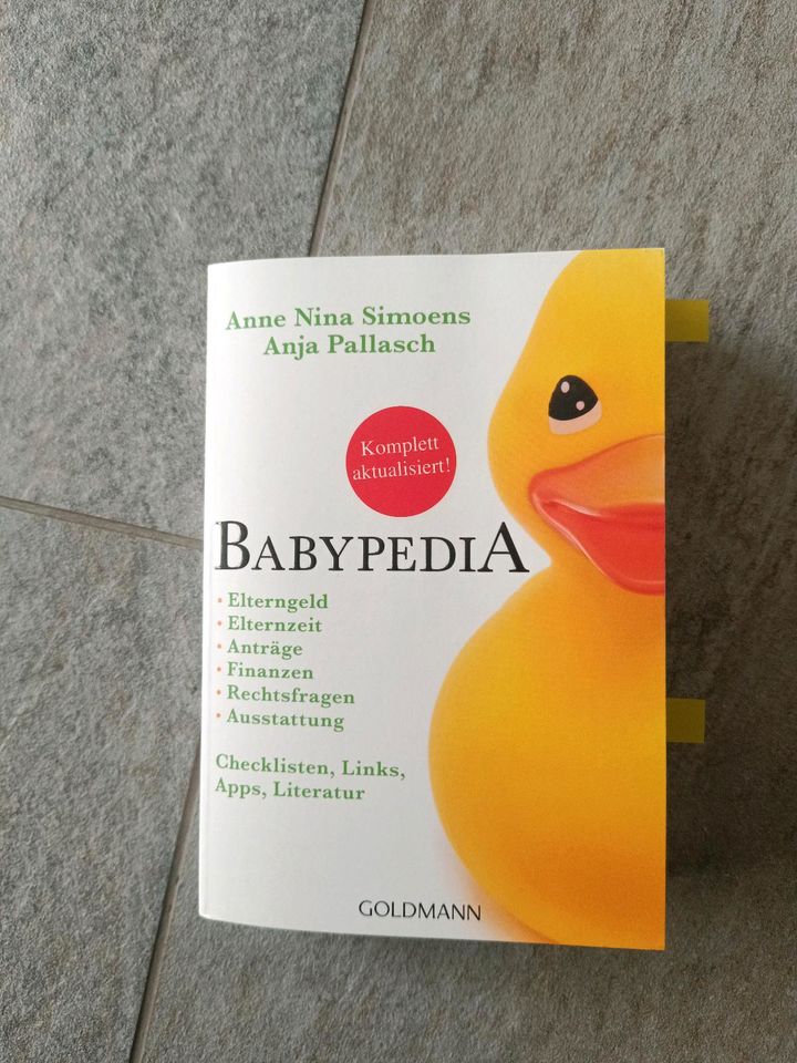 Babypedia Buch in Titz