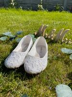 Hochzeitsschuhe Brautschuh flach Ballerina mit Spitze Größe 37 Brandenburg - Stahnsdorf Vorschau