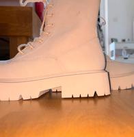 Bershka Schnürstiefel Beige Hessen - Gießen Vorschau