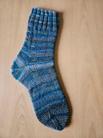 1 Paar gestrickte Strümpfe Gr. 42/43 Socken Wollsocken Niedersachsen - Remlingen Vorschau