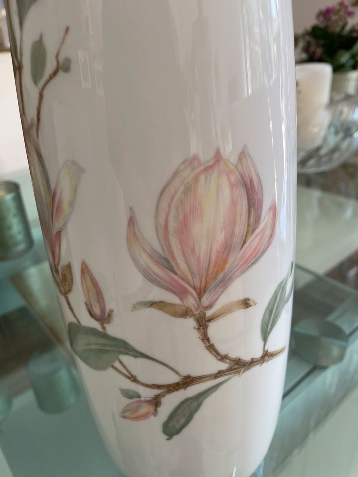 Edle Hutschenreuther Vase 35 cm Blumendekor MAGNOLIE in Bielefeld