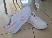Reebok Sneakers Gr.39 NEU Niedersachsen - Oldenburg Vorschau