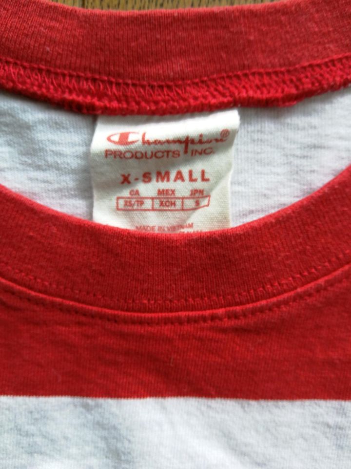 Levi's,... Tolle Sommer T-shirts xs in Sonsbeck