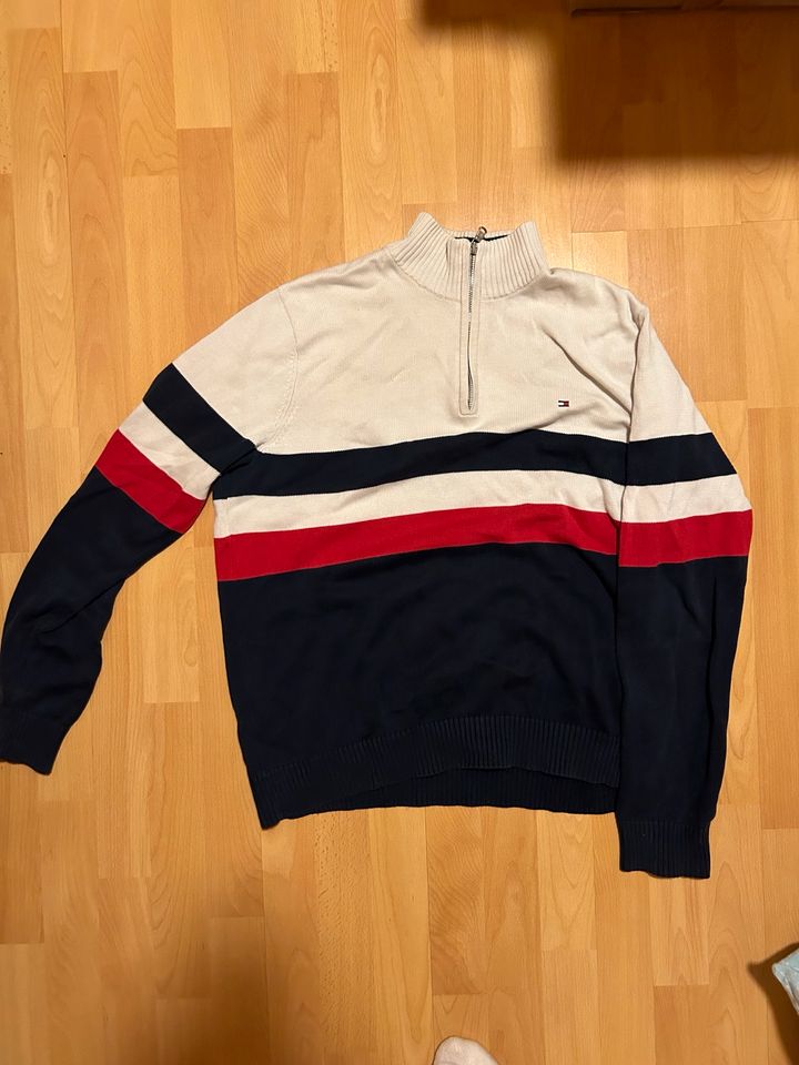 Tommy Hilfiger ZIP Pullover in Worms