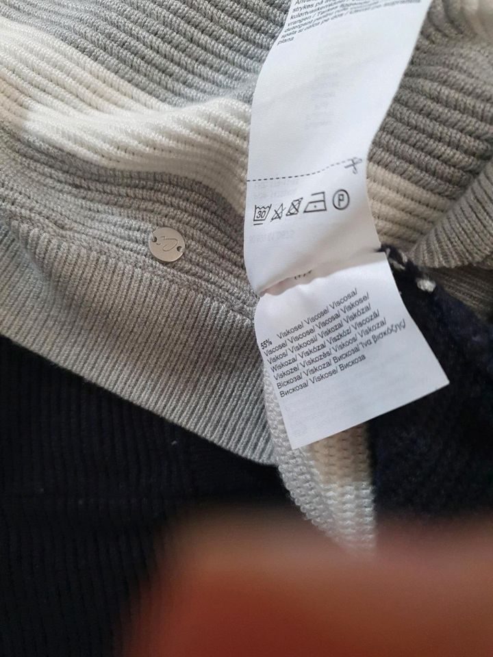 Comma Pullover Gr L 44 46 Strickjacke in Düsseldorf