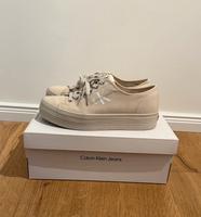 Calvin Klein Jeans Sneaker low beige Damen Schuhe wie NEU in OVP Innenstadt - Köln Altstadt Vorschau