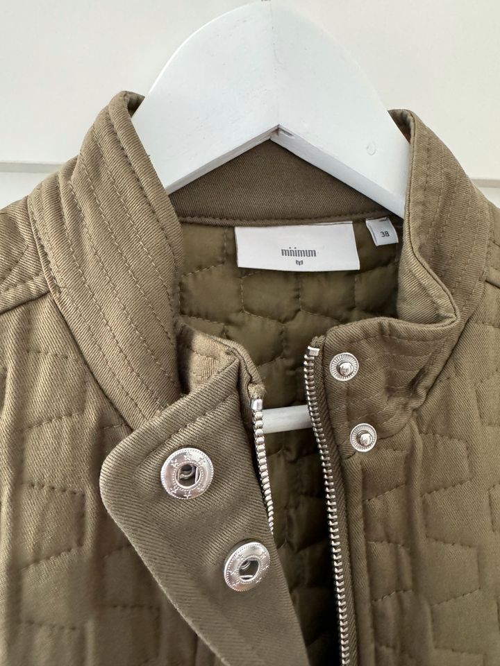 Minimum Damen Weste Jacke Khaki Gr. M 38 wie neu in Hamburg