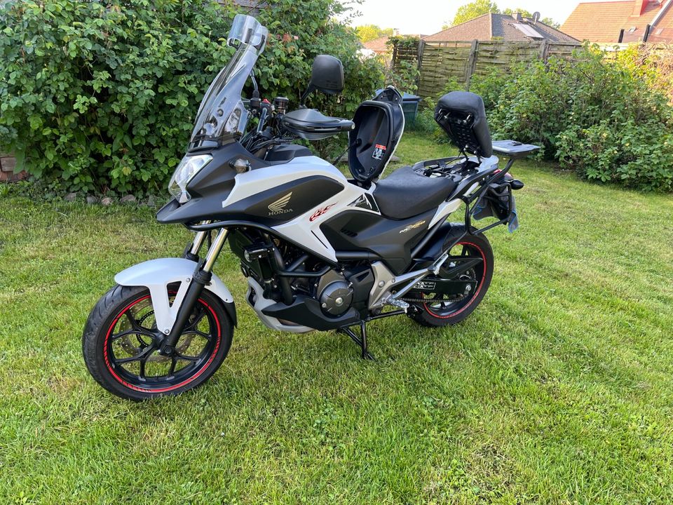 Honda NC 750 X DCT mit ABS in Stendal