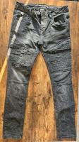 Graue Jeanshose mit riffel für Jungs/Männer gr. 170 Berlin - Köpenick Vorschau