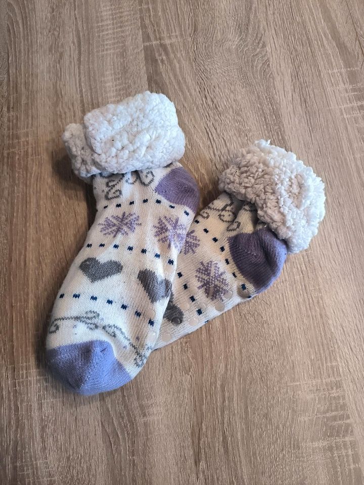 Kuschelsocken in Neuenstadt