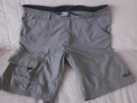 Kurze Hose Jack Wolfskin Shorts Wandershorts Baden-Württemberg - Bad Waldsee Vorschau